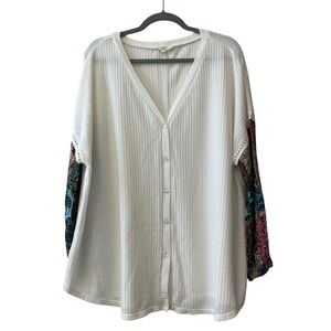 Entro White Waffle Weave Knit Boho Puff Sleeve Button Front Top